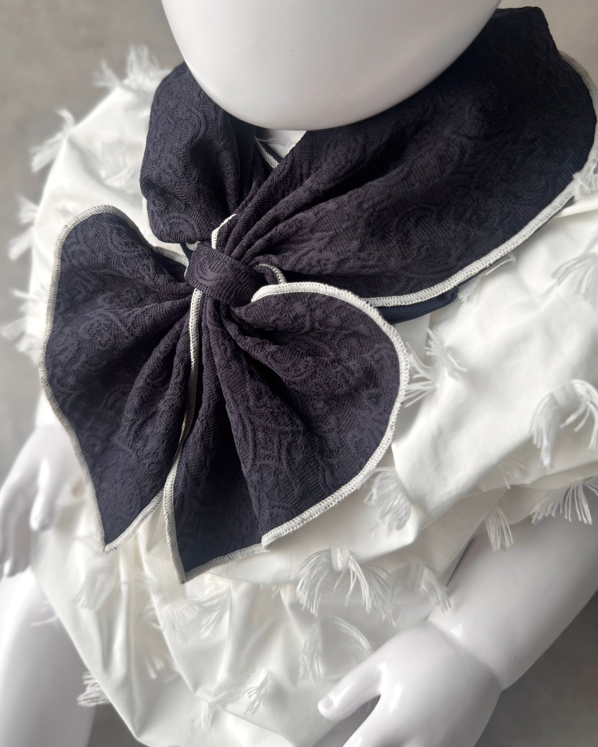 スタイーフLusso【ネイビージャガード】